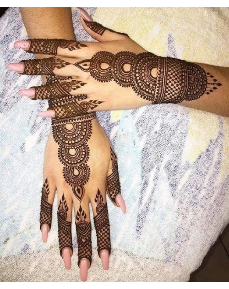 ARABIC HENNA SERVICES  (TILL ELBOW)