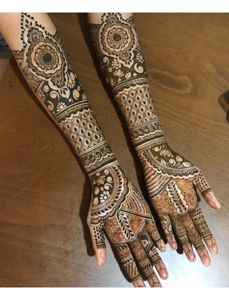 INDIAN HEENA SERVICES  (TILL ELBOW)