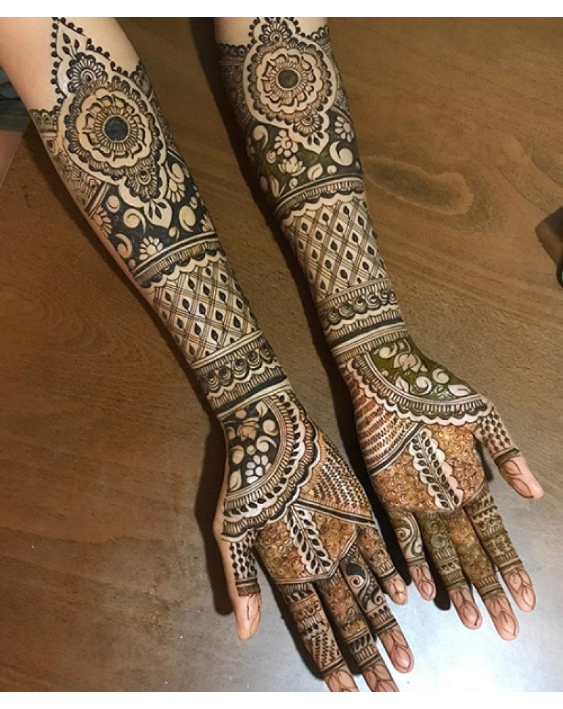 INDIAN HEENA SERVICES  (TILL ELBOW)